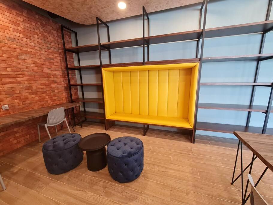 Pangsapuri Homeaway 2r1b 10 Mins To Klcc