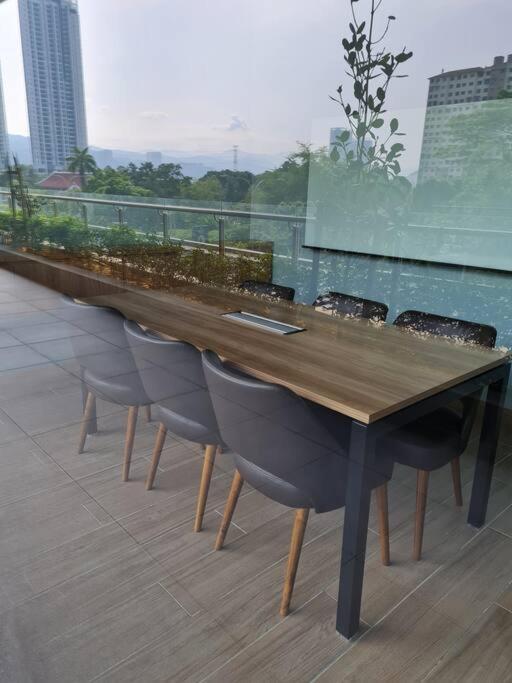 Homeaway 2r1b 10 Mins To Klcc